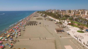 APARTAMENTO 3 HABITACIONES en TORRE DEL MAR a 50 METROS de LA PLAYA